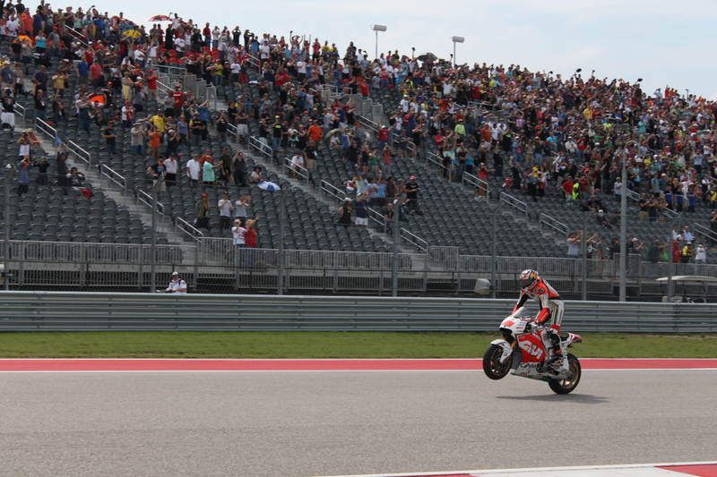 Illustration for article titled MotoGP Is An Event That Begs You To Get On A Bike